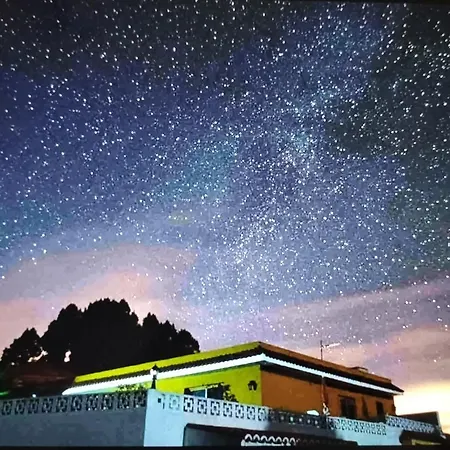 Casa El Brezo Holiday home *