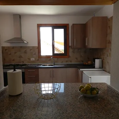 Casa El Brezo Holiday home *